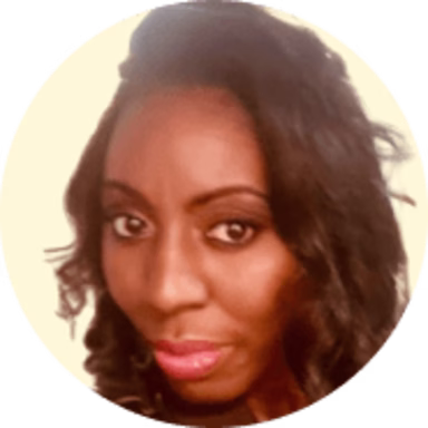 [Visual] Headshot of Claudene Scott, Ocado